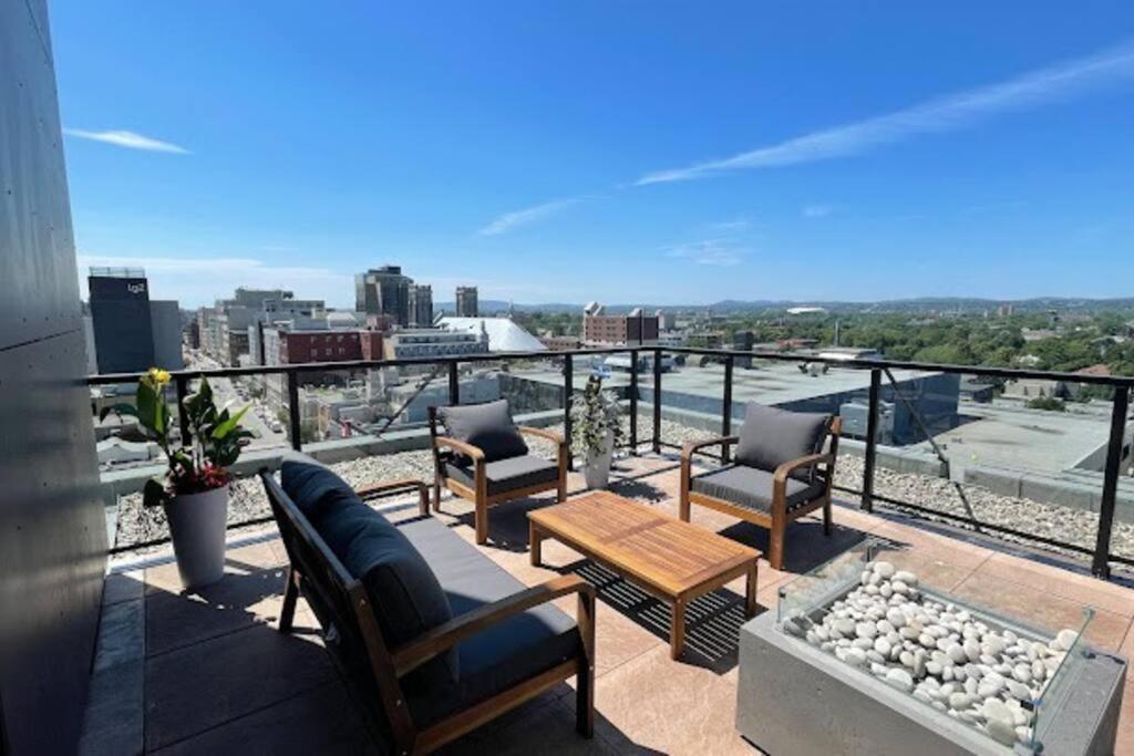 Condo Moderne, Centre-Ville Piscine, Terrasse, Gym Québec Buitenkant foto